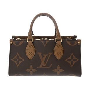 Louis Vuitton Monogram Reverse On the Go EW Brown Canvas Handbag
